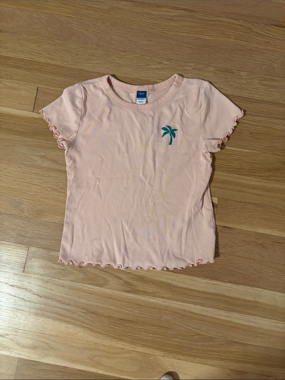 Old Navy Peach Short Sleeve Tee with Teal Palm
